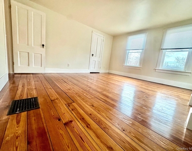 82 State Street - Photo Thumbnail 15