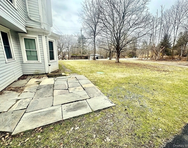 82 State Street - Photo Thumbnail 2