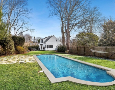 393 Hill Street - Photo Thumbnail 12
