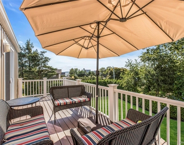 35 Grant Boulevard - Photo Thumbnail 20