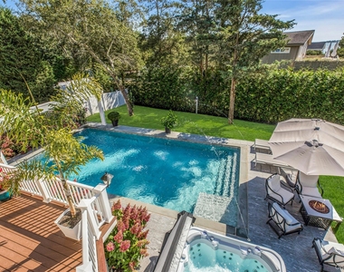 35 Grant Boulevard - Photo Thumbnail 22