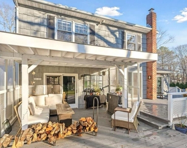 23 N Westbury Road - Photo Thumbnail 12
