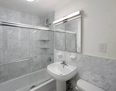 WEST 16TH STREET - Photo Thumbnail 4