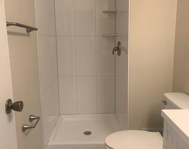 2804 Cambridge Drive - Photo Thumbnail 16