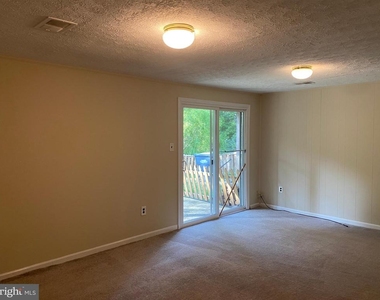 2804 Cambridge Drive - Photo Thumbnail 29