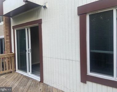 2804 Cambridge Drive - Photo Thumbnail 31