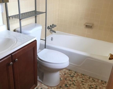 6218 Nelway Drive - Photo Thumbnail 18