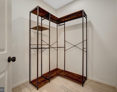1108 Bellview Road - Photo Thumbnail 23