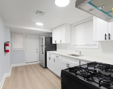 2625 Braddock Street - Photo Thumbnail 2