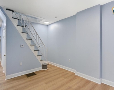 2625 Braddock Street - Photo Thumbnail 6