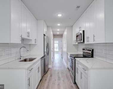 2015 N College Avenue - Photo Thumbnail 20