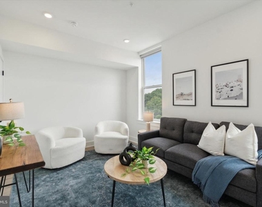139 W Chelten Avenue - Photo Thumbnail 4