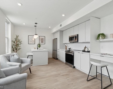 139 W Chelten Avenue - Photo Thumbnail 7