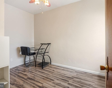 1320 Mifflin Street - Photo Thumbnail 12
