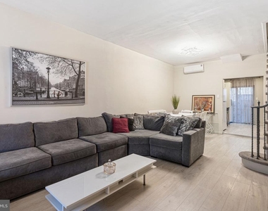 1320 Mifflin Street - Photo Thumbnail 2