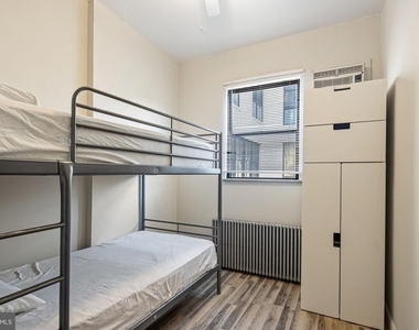 1320 Mifflin Street - Photo Thumbnail 11