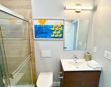 1233 N 6th Street - Photo Thumbnail 6
