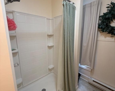 19 Cumberland Avenue Avenue - Photo Thumbnail 7