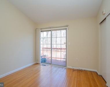 6202 Cedar Court - Photo Thumbnail 13