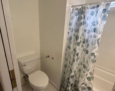 30 Amboy Avenue - Photo Thumbnail 18