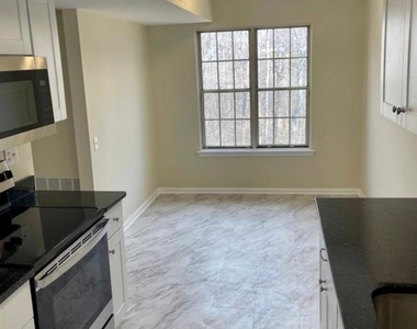 20253 Shipley Terrace - Photo Thumbnail 2