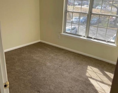 20253 Shipley Terrace - Photo Thumbnail 14