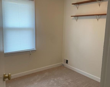 603 Pinewood Road - Photo Thumbnail 7