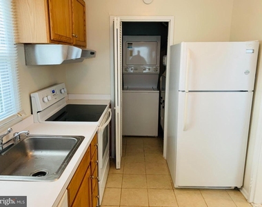 603 Pinewood Road - Photo Thumbnail 4
