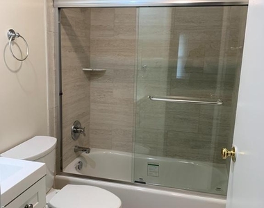 603 Pinewood Road - Photo Thumbnail 9