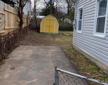 603 Pinewood Road - Photo Thumbnail 11