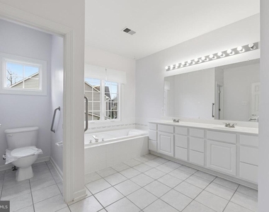 2928 Marlow Farm Terrace - Photo Thumbnail 31
