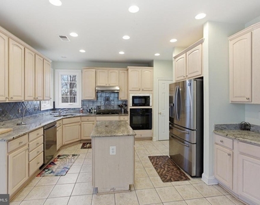 2928 Marlow Farm Terrace - Photo Thumbnail 9