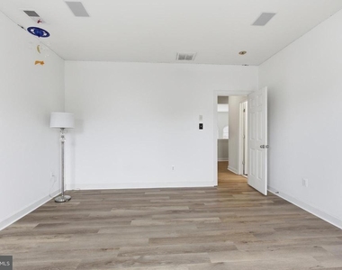 2928 Marlow Farm Terrace - Photo Thumbnail 28