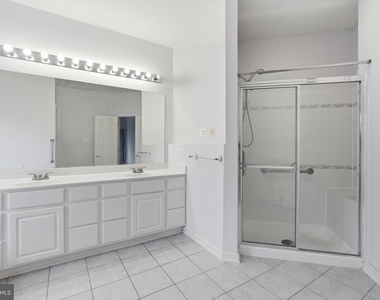2928 Marlow Farm Terrace - Photo Thumbnail 32