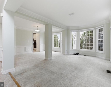 2928 Marlow Farm Terrace - Photo Thumbnail 7