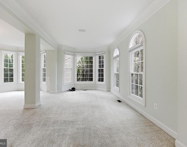 2928 Marlow Farm Terrace - Photo Thumbnail 6