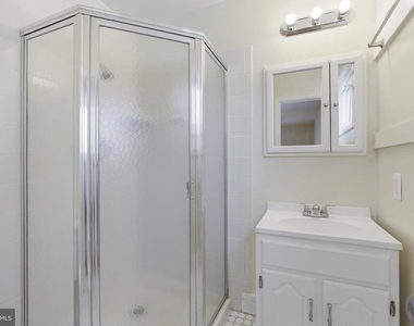 11100 Markwood Drive - Photo Thumbnail 14