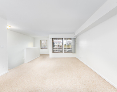 19130 Northridge Road - Photo Thumbnail 3