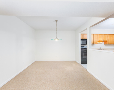 19130 Northridge Road - Photo Thumbnail 6