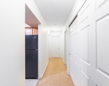 19130 Northridge Road - Photo Thumbnail 9