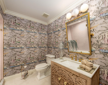 16646 Brooklane Boulevard - Photo Thumbnail 30