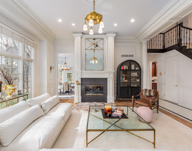 16646 Brooklane Boulevard - Photo Thumbnail 5