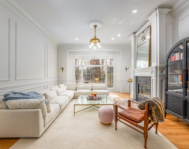 16646 Brooklane Boulevard - Photo Thumbnail 4