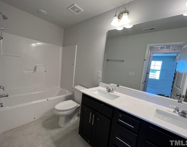 2143 Caen Street - Photo Thumbnail 8
