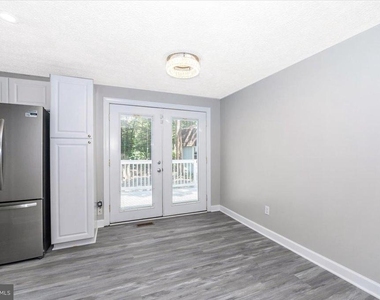 12284 Bandera Lane - Photo Thumbnail 6
