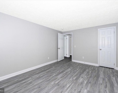 12284 Bandera Lane - Photo Thumbnail 24
