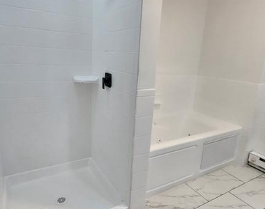 3502 E Lombard Street - Photo Thumbnail 7