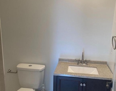 1426 Wisconsin Avenue Nw - Photo Thumbnail 5