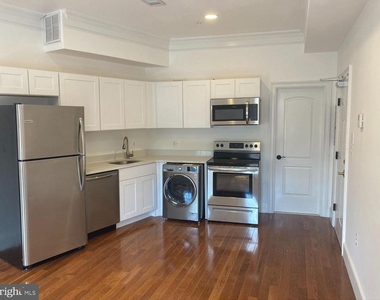 1426 Wisconsin Avenue Nw - Photo Thumbnail 1