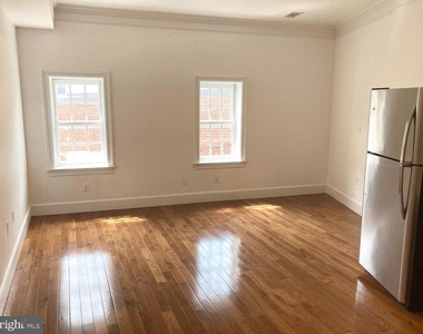 1426 Wisconsin Avenue Nw - Photo Thumbnail 3